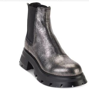 Women's Sasha Pull-On Lug-Sole Chelsea Boots